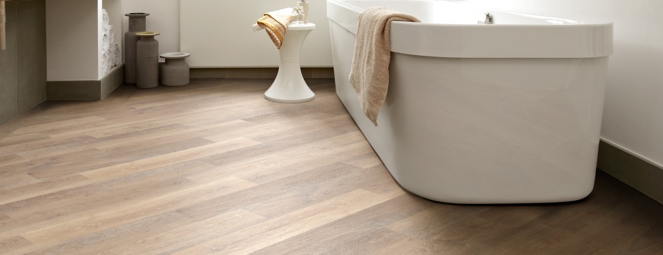 Er is een trend Hervat palm PVC vloer in de badkamer | Houten Vloeren Paleis