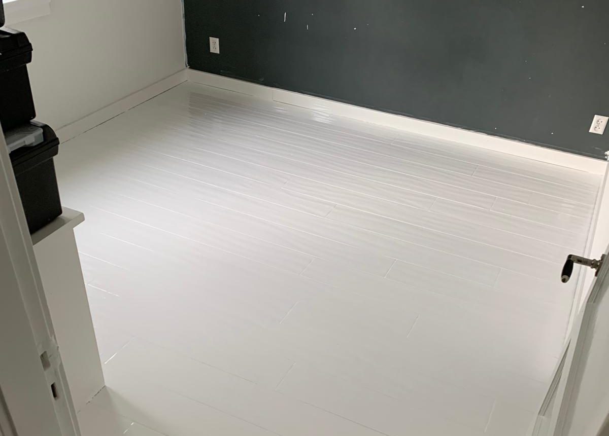Gehakt overspringen Diagnostiseren Houten vloer wit schilderen - Houten Vloeren Paleis